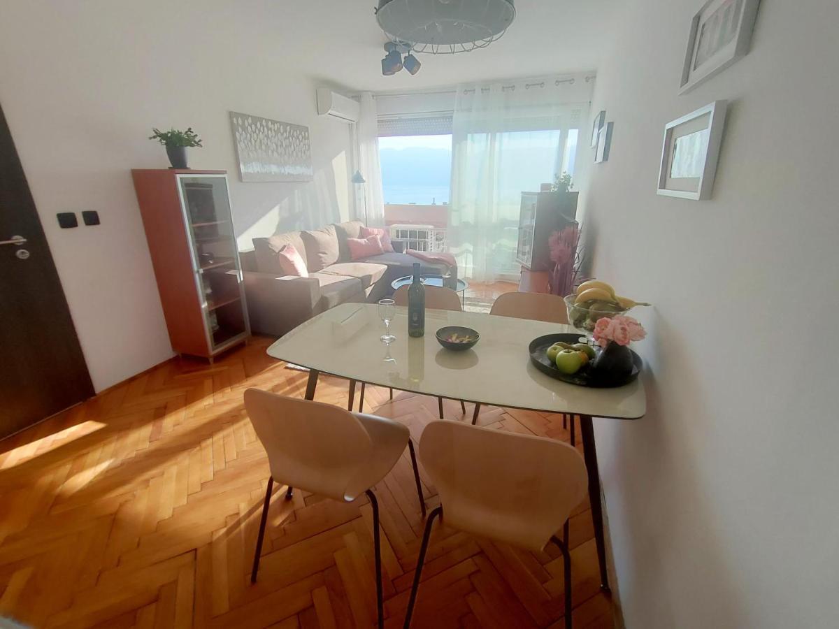 Adria Holliday Rijeka Apartment ภายนอก รูปภาพ