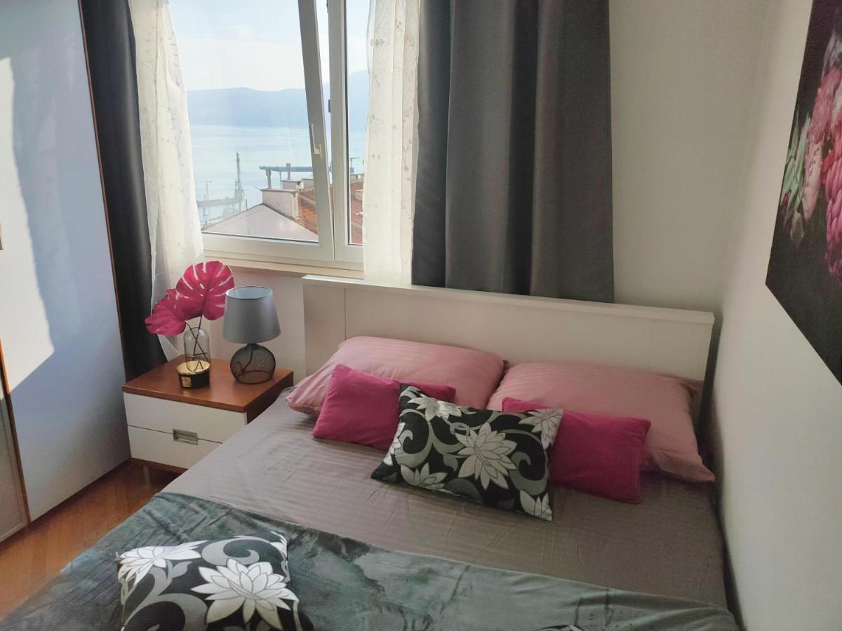 Adria Holliday Rijeka Apartment ภายนอก รูปภาพ
